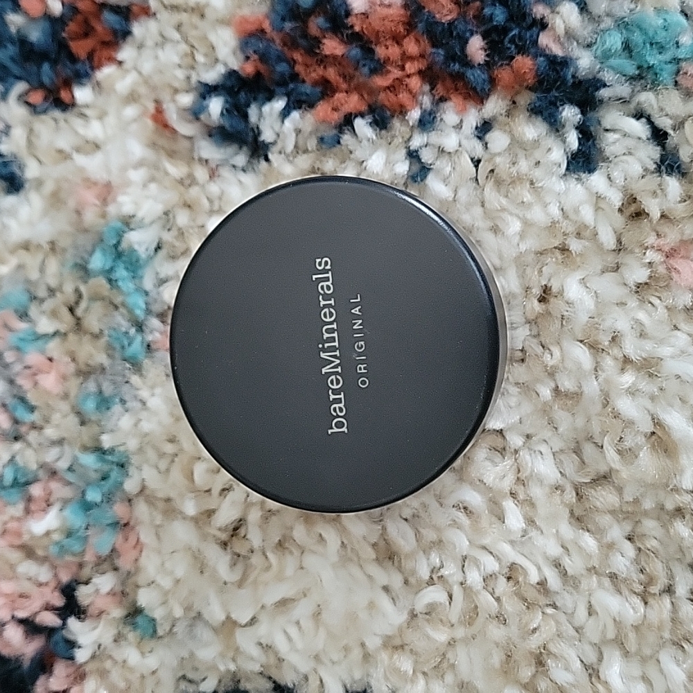 Bareminerals "medium" powder